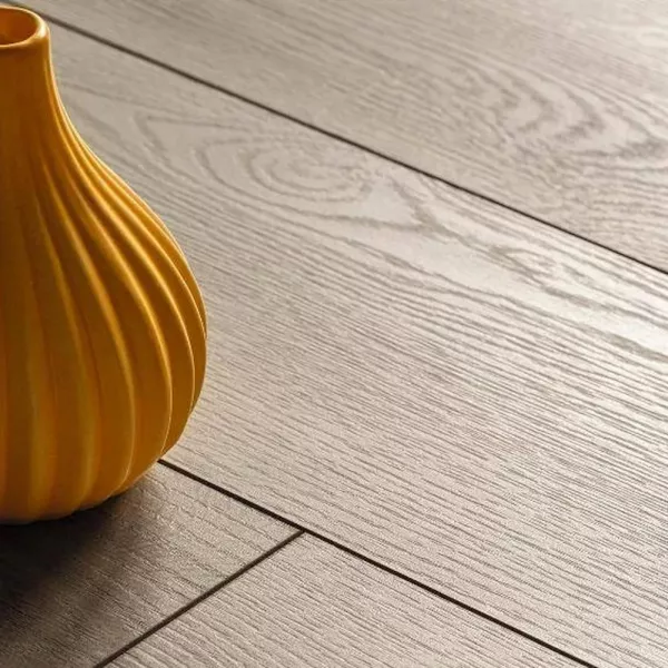 Ламинат Kaindl Natural Touch Premium Plank 10/32 K2240 Дуб Кордоба Модерн
